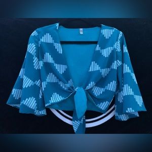 Hawaiis finest tie top